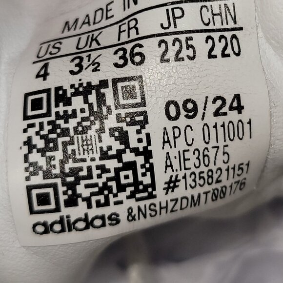 Adidas Samba OG J Youth/Women's Cloud White/ Core Black IE3675 Gum Sole Sneakers - Picture 6 of 16